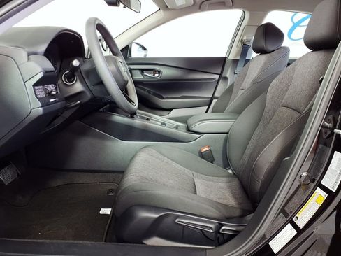 Used 2023 Honda Accord LX image 9