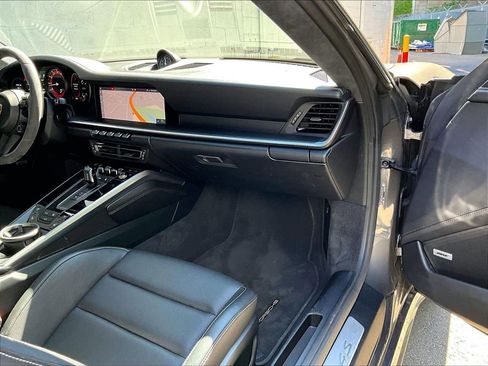 Certified 2020 Porsche 911 Carrera 4S AWD/4WD image 16