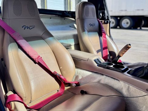 Used 1997 MAZDA MX-5 Miata image 47