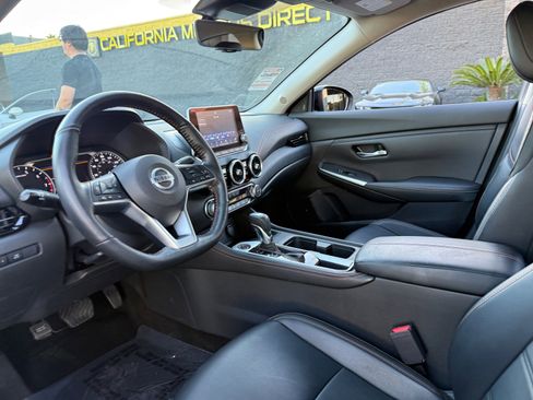 Used 2022 Nissan Sentra SR w/ Trunk Package image 15