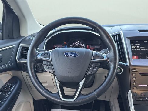Used 2016 Ford Edge Titanium w/ Equipment Group 301A AWD/4WD image 12