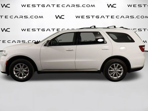Used 2023 Dodge Durango SXT image 5