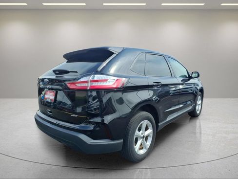 Used 2023 Ford Edge SE AWD/4WD image 3