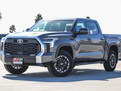 New 2026 Toyota Tundra SR5