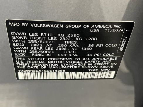 Certified 2025 Volkswagen Atlas SE FWD image 28