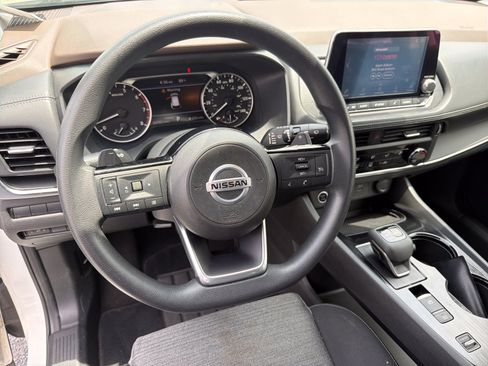 Used 2021 Nissan Rogue S FWD image 28
