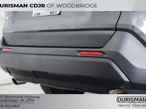 Used 2023 Toyota RAV4 LE image 9