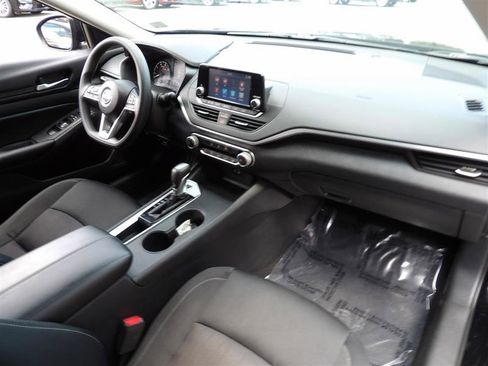 Used 2022 Nissan Altima 2.5 S image 15