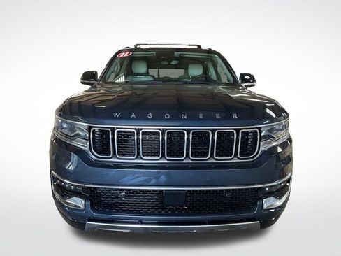 Used 2023 Jeep Wagoneer Series III w/ Premium Group I AWD/4WD image 9