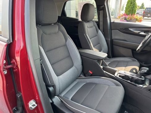 Used 2024 Chevrolet TrailBlazer LT w/ LT Cold Weather Package image 30