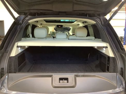Used 2024 Land Rover Range Rover SE AWD/4WD image 14