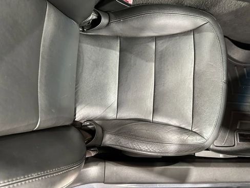 Used 2013 Chevrolet Corvette Convertible image 20