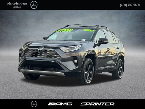Used 2019 Toyota RAV4 XSE image 1