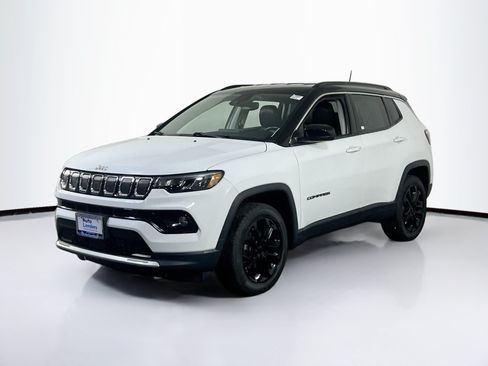 Used 2022 Jeep Compass Limited AWD/4WD image 1