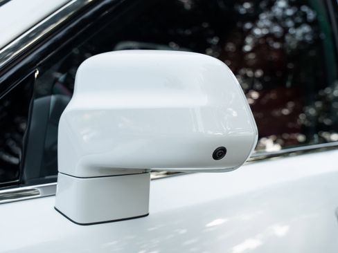 Certified 2023 Rolls-Royce Cullinan image 12