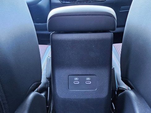 New 2026 Nissan Kicks SR FWD image 16