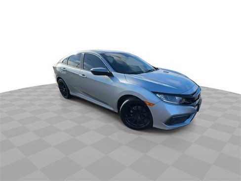 Used 2019 Honda Civic Sport image 2