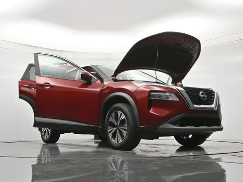Used 2023 Nissan Rogue SV FWD image 49