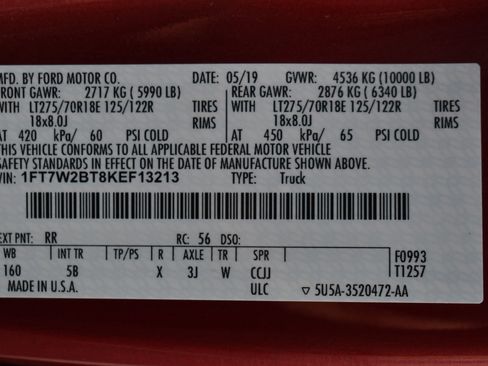 Used 2019 Ford F250 Lariat w/ Lariat Value Package image 2