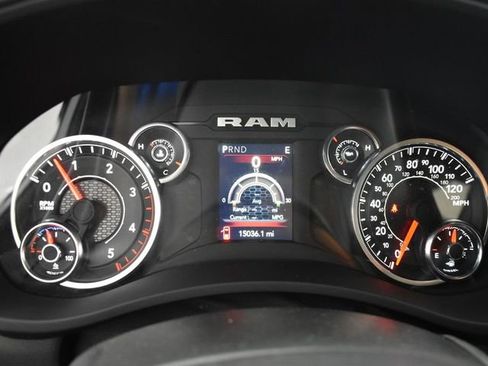 Used 2024 RAM 3500 Tradesman w/ Snow Chief Group AWD/4WD image 18