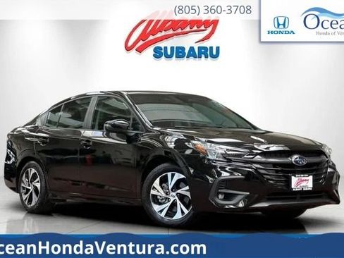 Used 2025 Subaru Legacy Premium AWD/4WD image 1