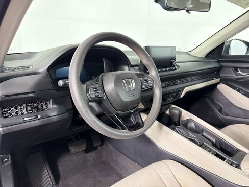 Used 2024 Honda Accord LX image 27