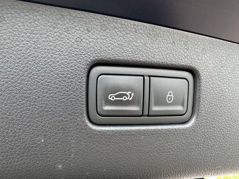 Used 2024 Genesis GV70 3.5T Sport w/ Sport Prestige Package image 15