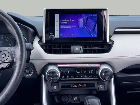Certified 2024 Toyota RAV4 XLE w/ Convenience Package FWD image 7