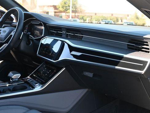 Used 2023 Audi S7 Prestige image 22