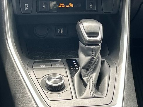Used 2023 Toyota RAV4 XSE w/ XSE Grade Weather Package AWD/4WD image 29