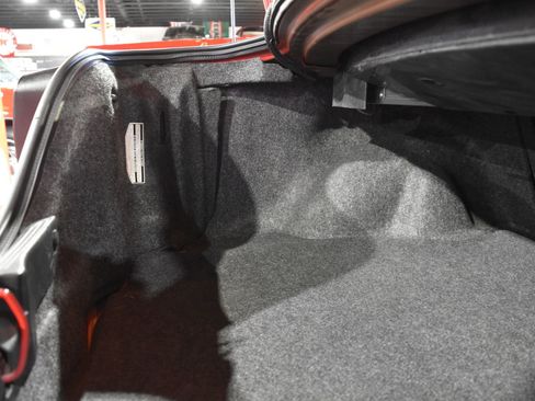 Used 2004 Ford Mustang Mach 1 RWD image 37