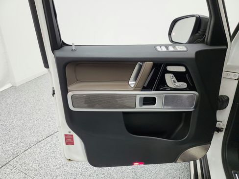 Used 2024 Mercedes-Benz G 63 AMG 4MATIC w/ Seat Comfort Package image 23