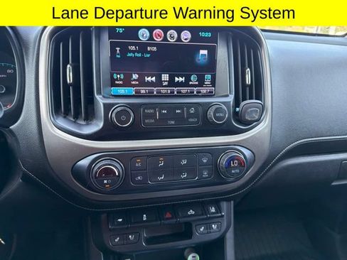 Used 2017 GMC Canyon Denali AWD/4WD image 12