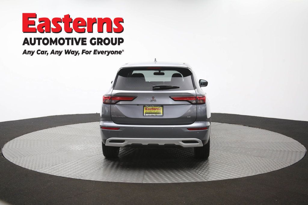 Used 2024 Mitsubishi Outlander SE FWD image 37