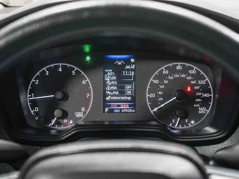 Certified 2023 Toyota Corolla LE image 25