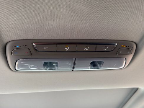 Used 2020 Kia Telluride S AWD/4WD image 33