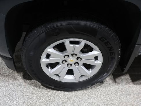 Used 2018 Chevrolet Colorado LT w/ Luxury Package, Chrome image 10