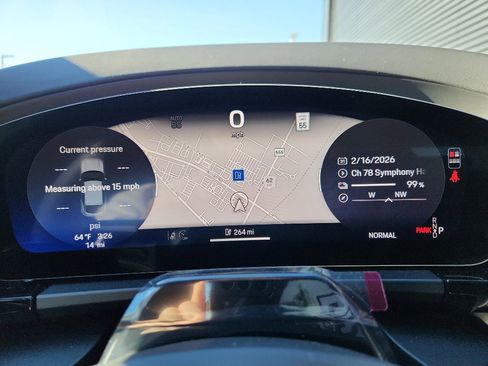 New 2026 Porsche Macan 4S Electric image 24