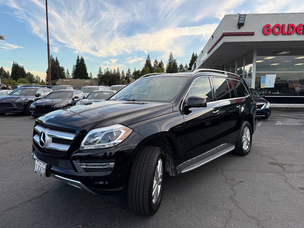 Used 2015 Mercedes-Benz GL 450 4MATIC image 3