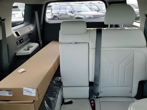 New 2026 Hyundai Santa Fe SEL image 23