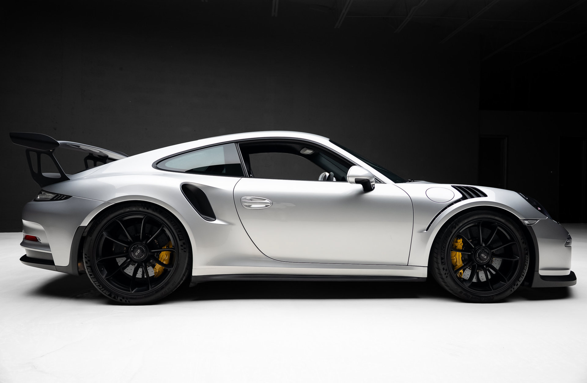 Used 2016 Porsche 911 GT3 RS RWD image 35