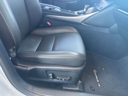 Used 2016 Lexus IS 300 AWD image 20