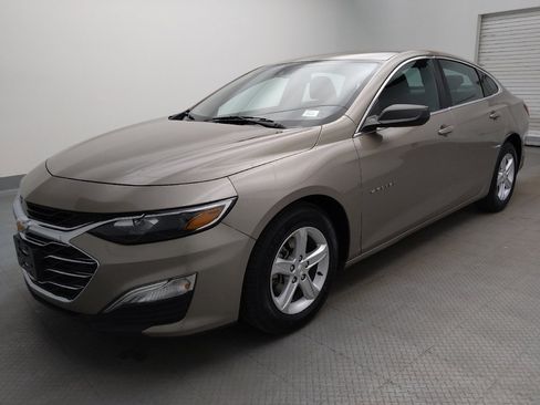 Used 2024 Chevrolet Malibu LS FWD image 2
