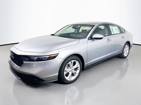 New 2026 Honda Accord LX image 3