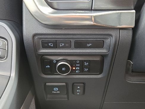 Used 2023 Ford F150 Lariat w/ Equipment Group 502A High AWD/4WD image 26