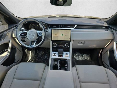 Used 2026 Jaguar F-PACE R-Dynamic S AWD/4WD image 6
