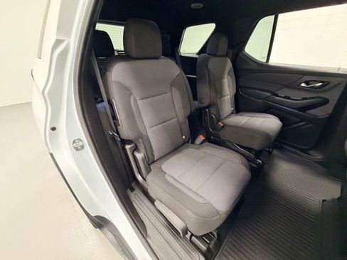 Certified 2024 Chevrolet Traverse LT image 29