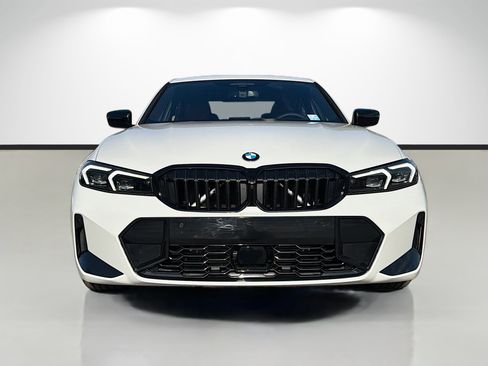 New 2026 BMW 330i xDrive Sedan w/ M Sport Package image 8