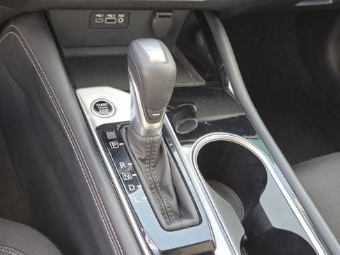 Used 2023 Nissan Altima 2.5 SV image 23