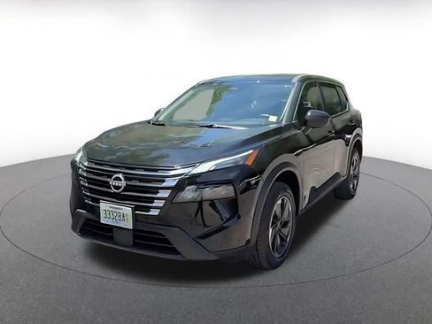 Used 2025 Nissan Rogue SV AWD/4WD image 8